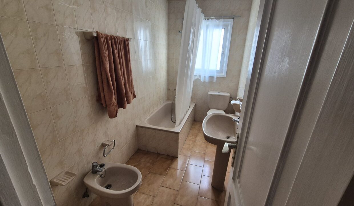 WhatsApp Image 2025-12-05 at 12.28.36 PM (1)