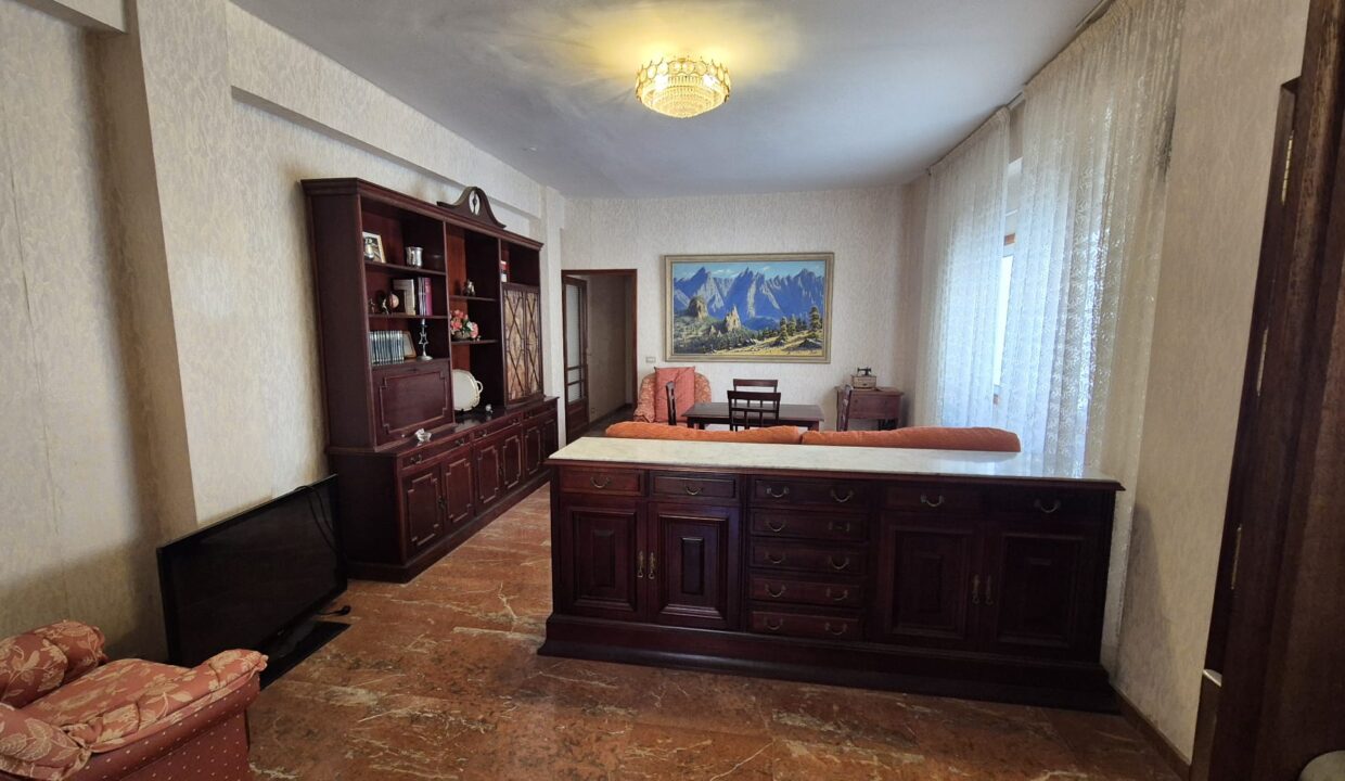 WhatsApp Image 2025-12-05 at 12.28.36 PM (4)